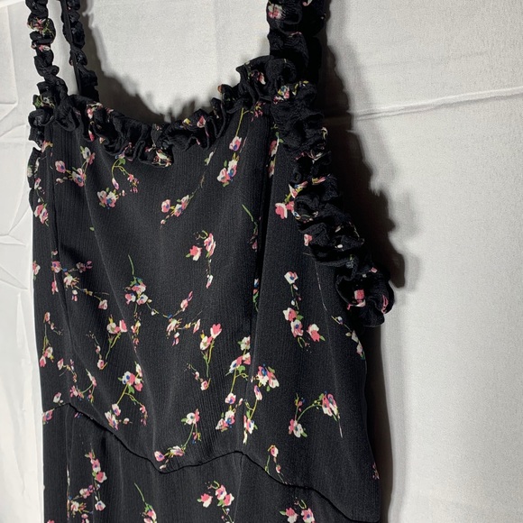 LULUS ruffle detail floral skater dress - Picture 2 of 4